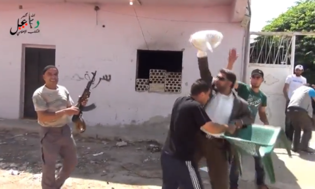 Syria Video: A Different Type Of Street Battle Breaks Out In Da’el