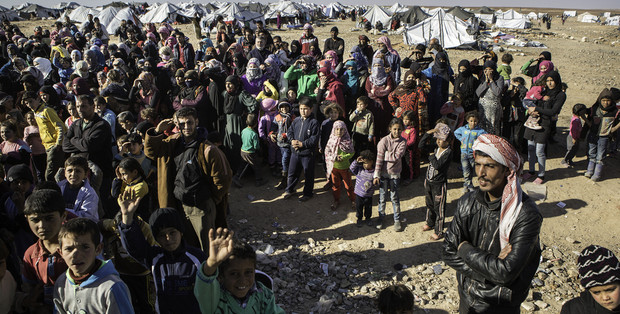 Syria Feature: “Jordan Stranding 50,000 Refugees Near Border”