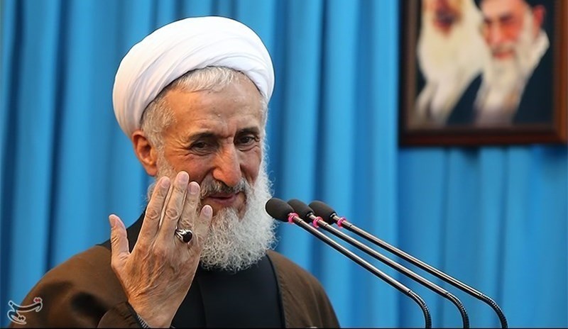 Iran Daily: Tehran Friday Prayer Criticizes Rouhani over US Sanctions