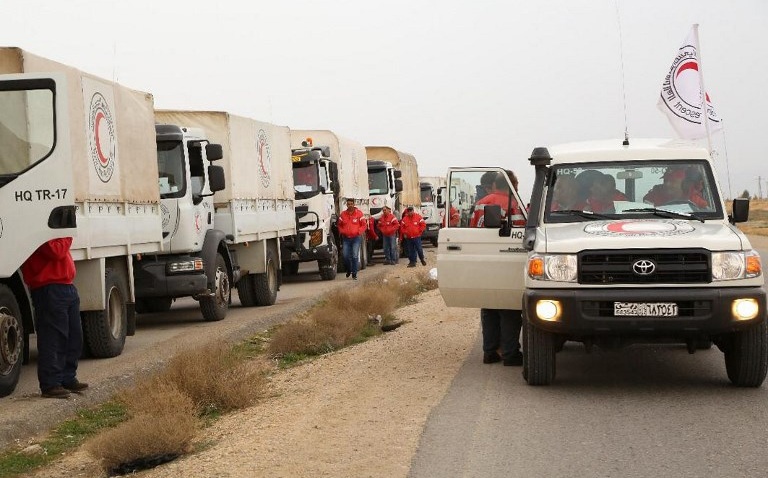 Syria Daily: UN Aid Convoy Reaches Displaced in Rukban Camp