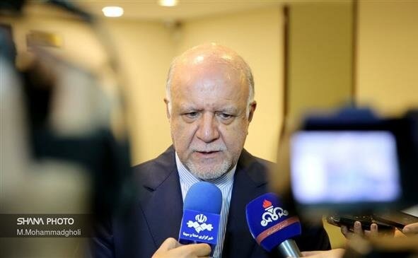 Iran Daily: Oil Minister Concedes Effect of US Sanctions