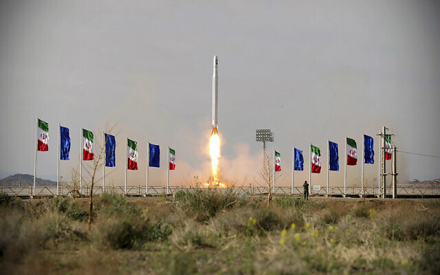 Iran Space Launch Fails to Put Payloads Into Orbit