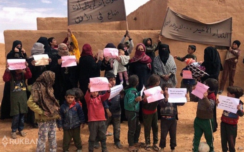 1st Jordan Food Convoy in Years for Displaced Syrians in Rukban Camp