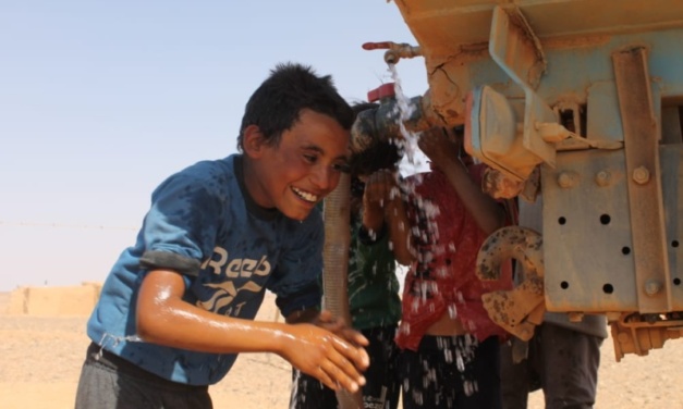 UPDATE: As UN Fails, Activists Provide Water for Displaced Syrians in Rukban Camp