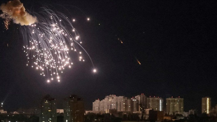 Ukraine War, Day 564: Russia Fires Drones on Kyiv