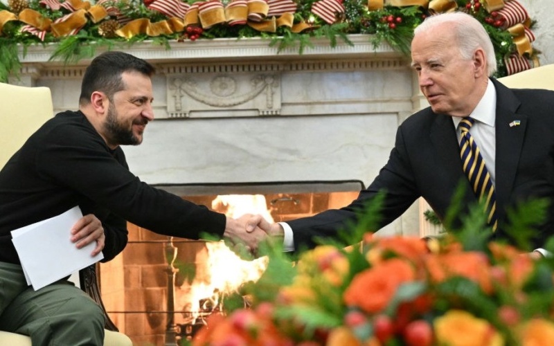 Ukraine War, Day 658: Zelenskiy-Biden “Freedom is Strong”…But US Republicans Maintain Blackmail Over Aid