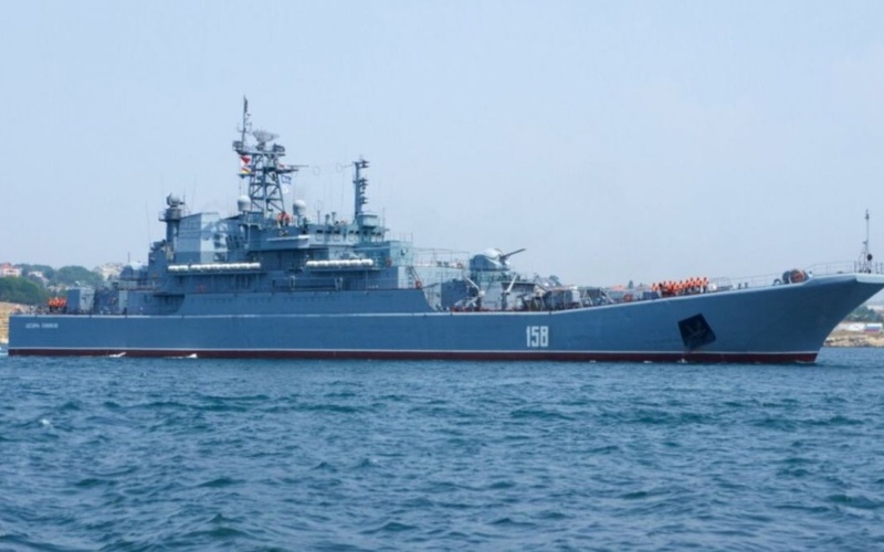 Ukraine War, Day 722: Kyiv Sinks Another Russian Warship, Blows Up Another Oil Depot - Vimarsana News