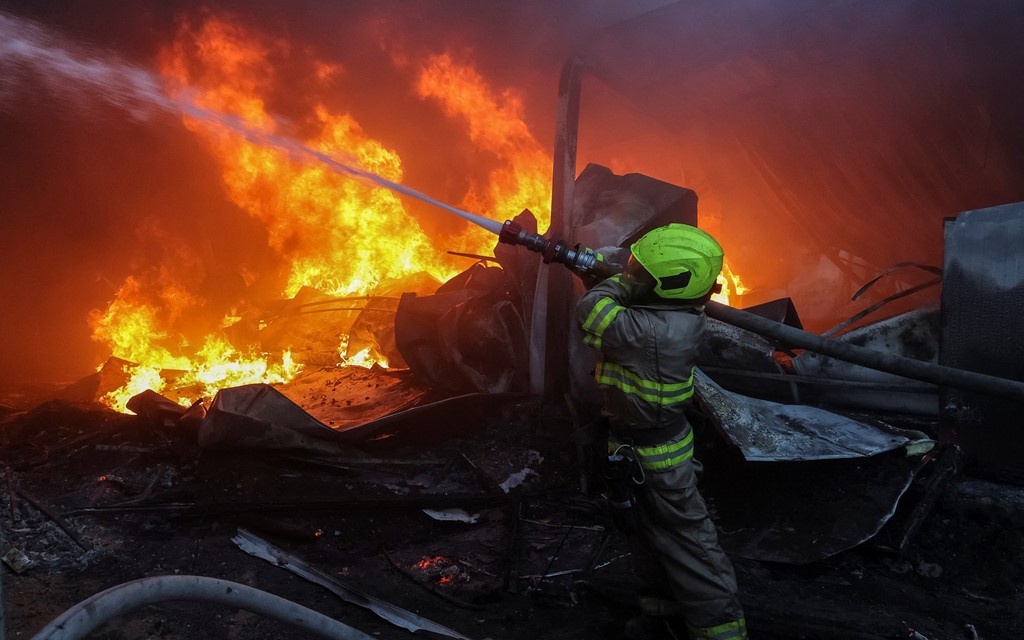 Ukraine War, Day 802: Russian Attacks on 3 Regions; Moscow’s Su-25 Warplane Downed
