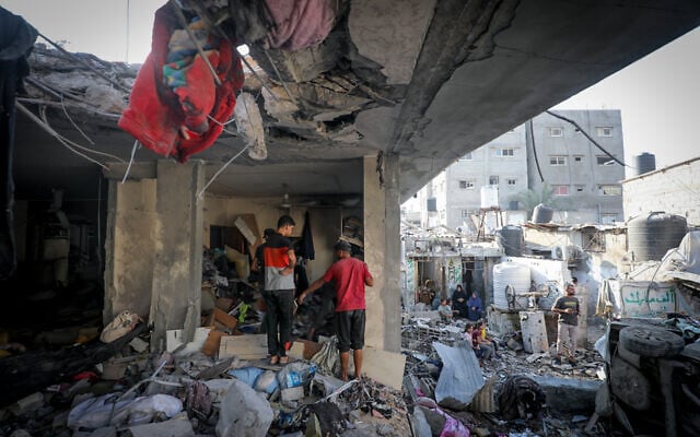 Q&A: How Arab and Muslim Countries Are Reacting to Trump-Netanyahu “Plan” for Gaza