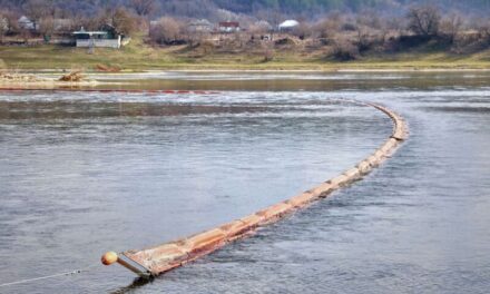 Ukraine War, Day 1,485: Russian Strike on Ukrainian Plant Cuts Water to 10,000s in Moldova