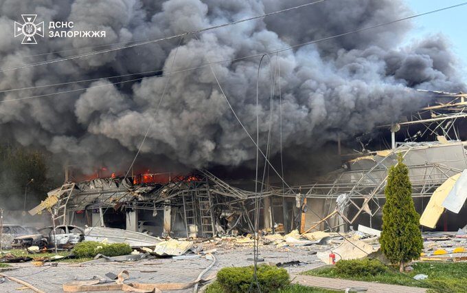 Ukraine War, Day 1,533: “Russian Scumbags” Murder 27+ Civilians