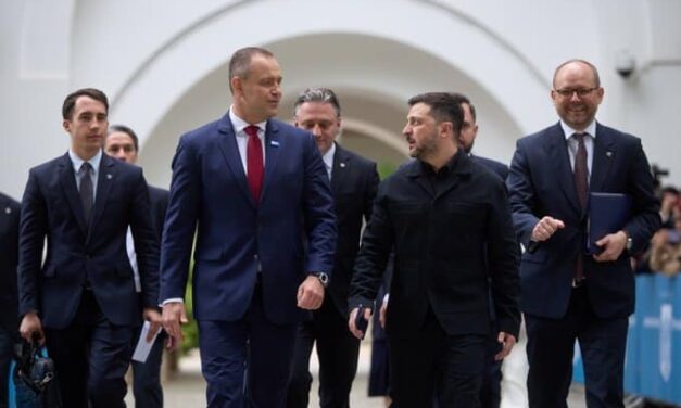 EA-Ukraine VideoCast: Zelensky Plays His Cards v. Russia and Trump