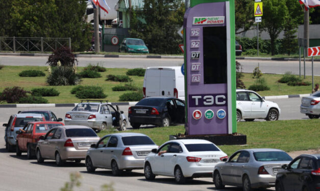 EA-Ukraine VideoCast: A “Desperate” Kremlin Amid Gasoline Shortages and Crimea’s Isolation