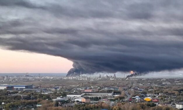 Ukraine War, Day 1,674: Kyiv Strikes Oil Refinery 1,500 Kilometers Inside Russia